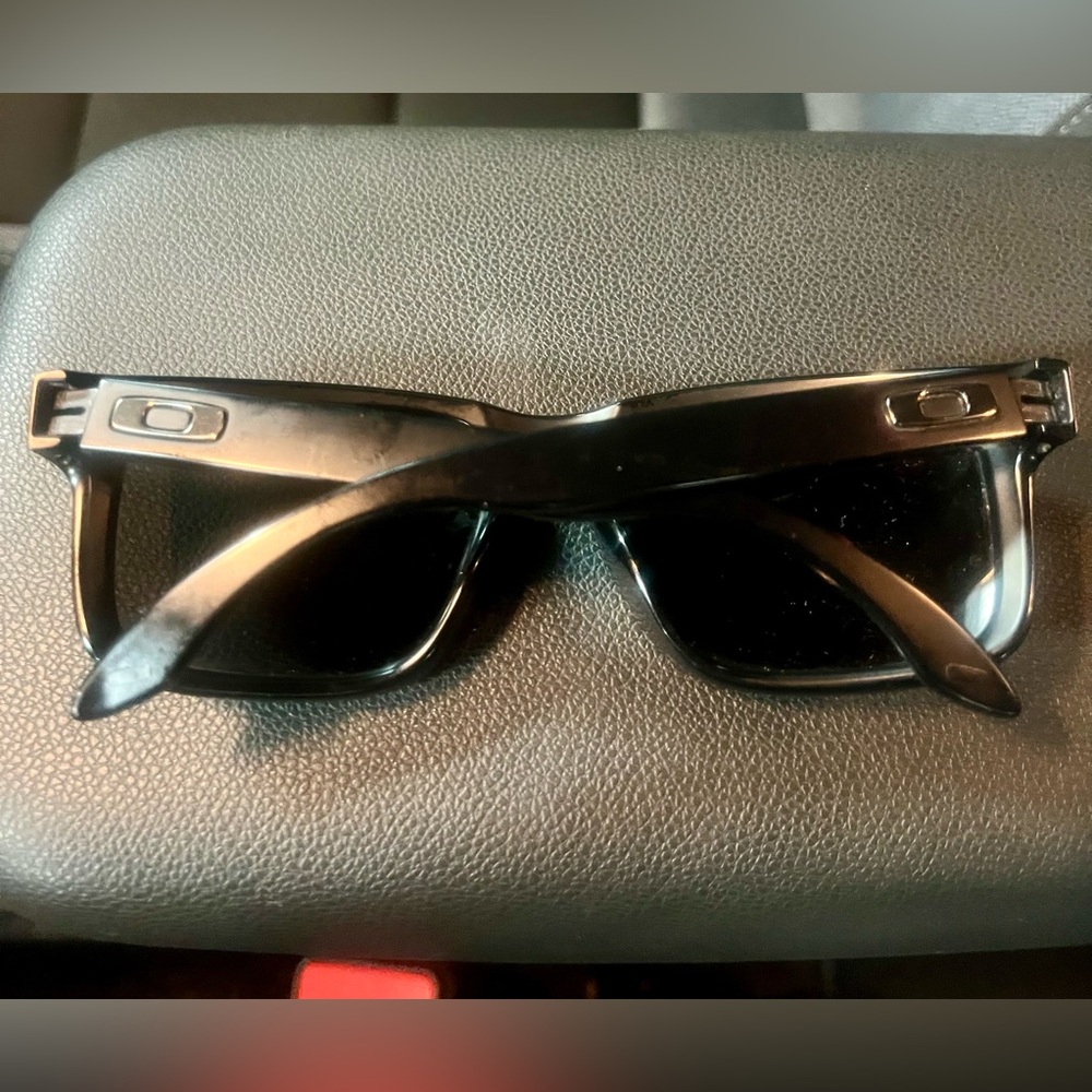 Oakley Holbrook sunglasses